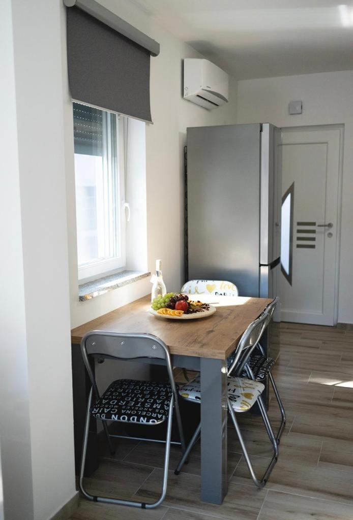 Apartmani Jedro Šilo Екстериор снимка