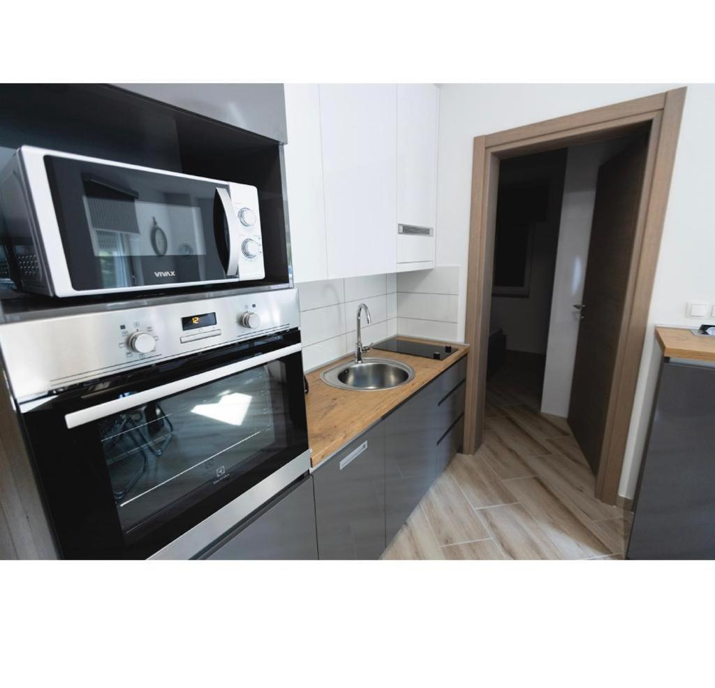 Apartmani Jedro Šilo Екстериор снимка