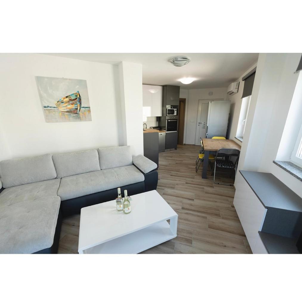 Apartmani Jedro Šilo Екстериор снимка